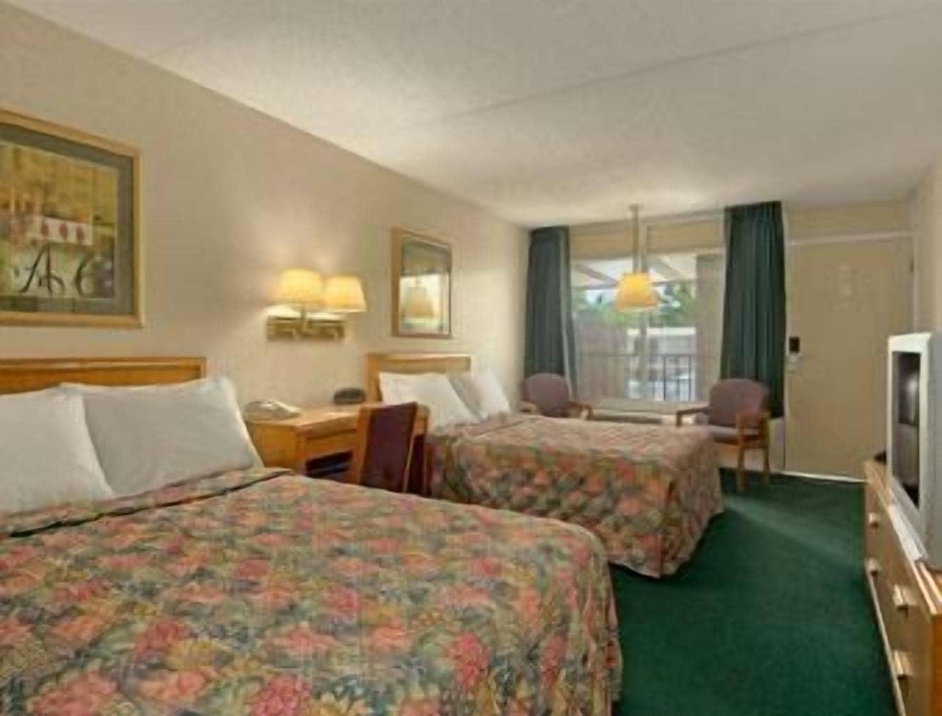 Days Inn By Wyndham Paducah Ruang foto