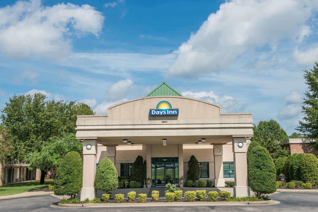 Days Inn By Wyndham Paducah Bagian luar foto